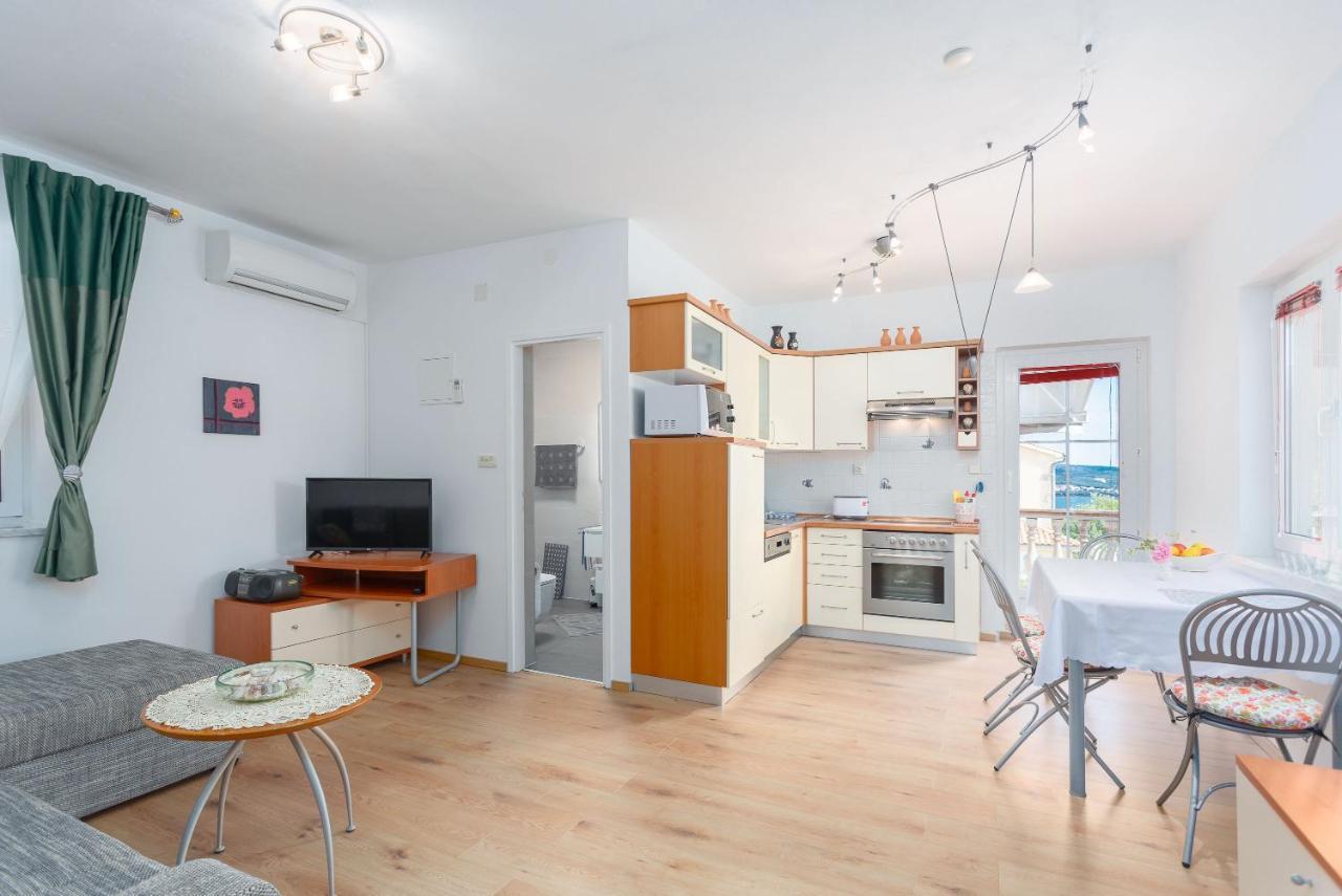 Apartment Marko Kornić Exteriör bild